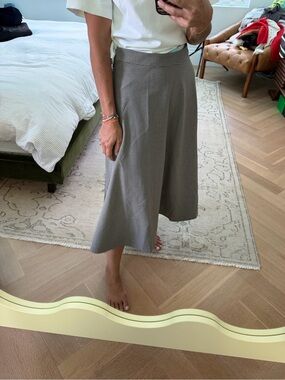 Babaton Beacon Skirt - Eversential light